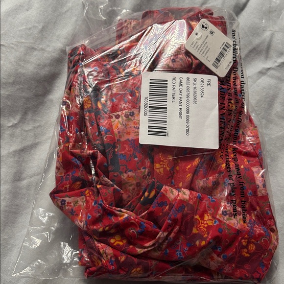 Free people game day printed pants do movement size large NWT - Picture 2 of 7